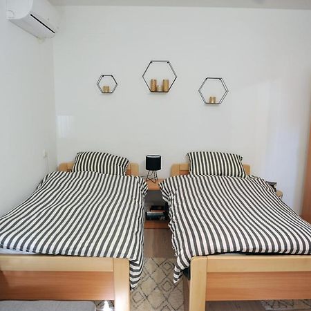 Studio Apartman Bandb Ðakovo Exterior foto