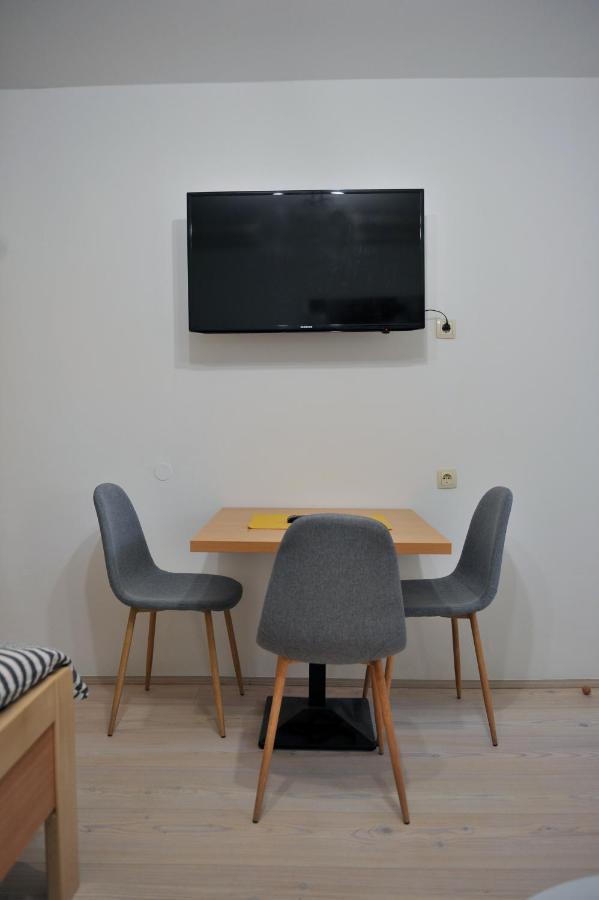 Studio Apartman Bandb Ðakovo Exterior foto